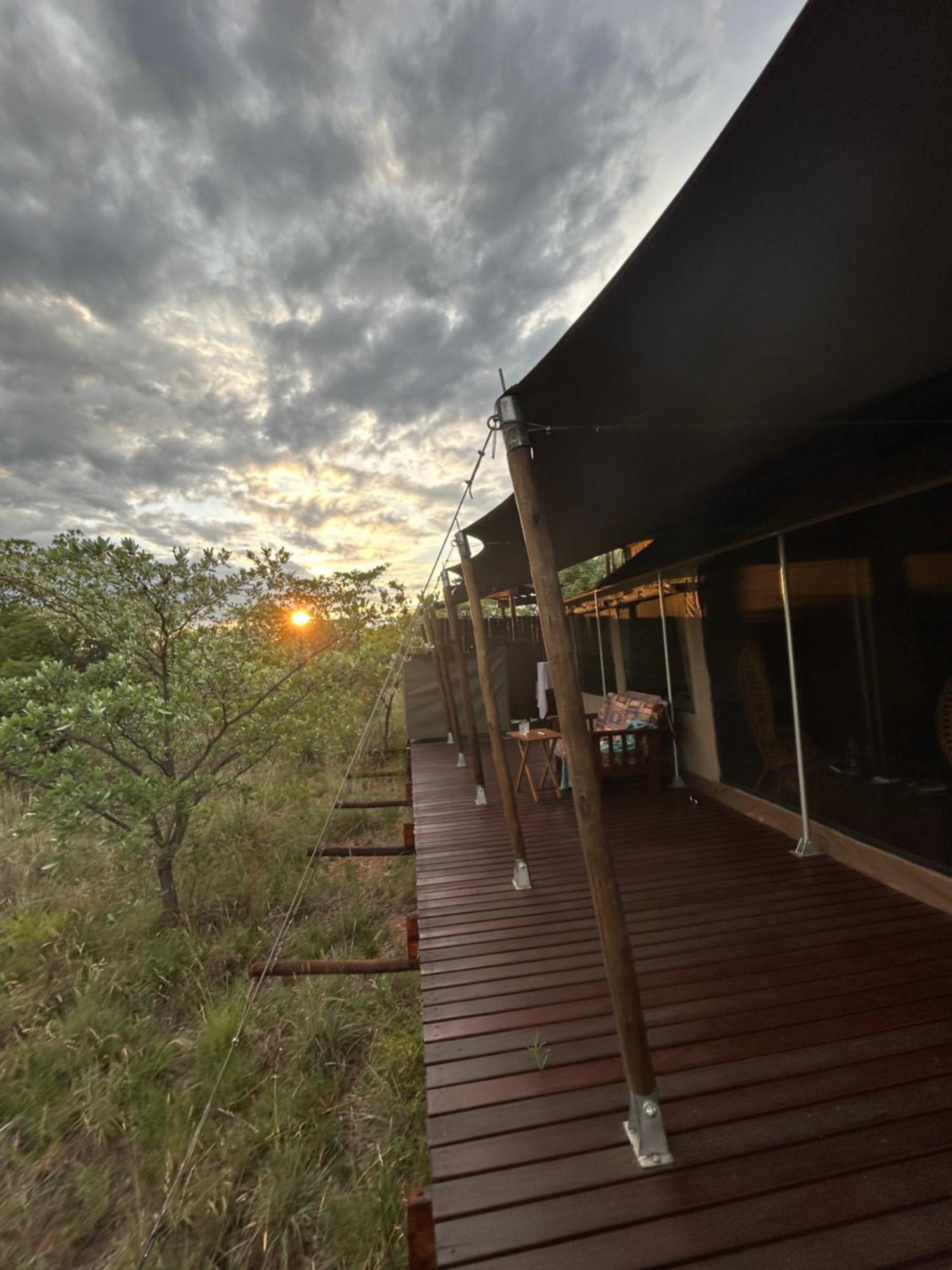 Out In Africa Wildlife Lodge Hammanskraal Zewnętrze zdjęcie