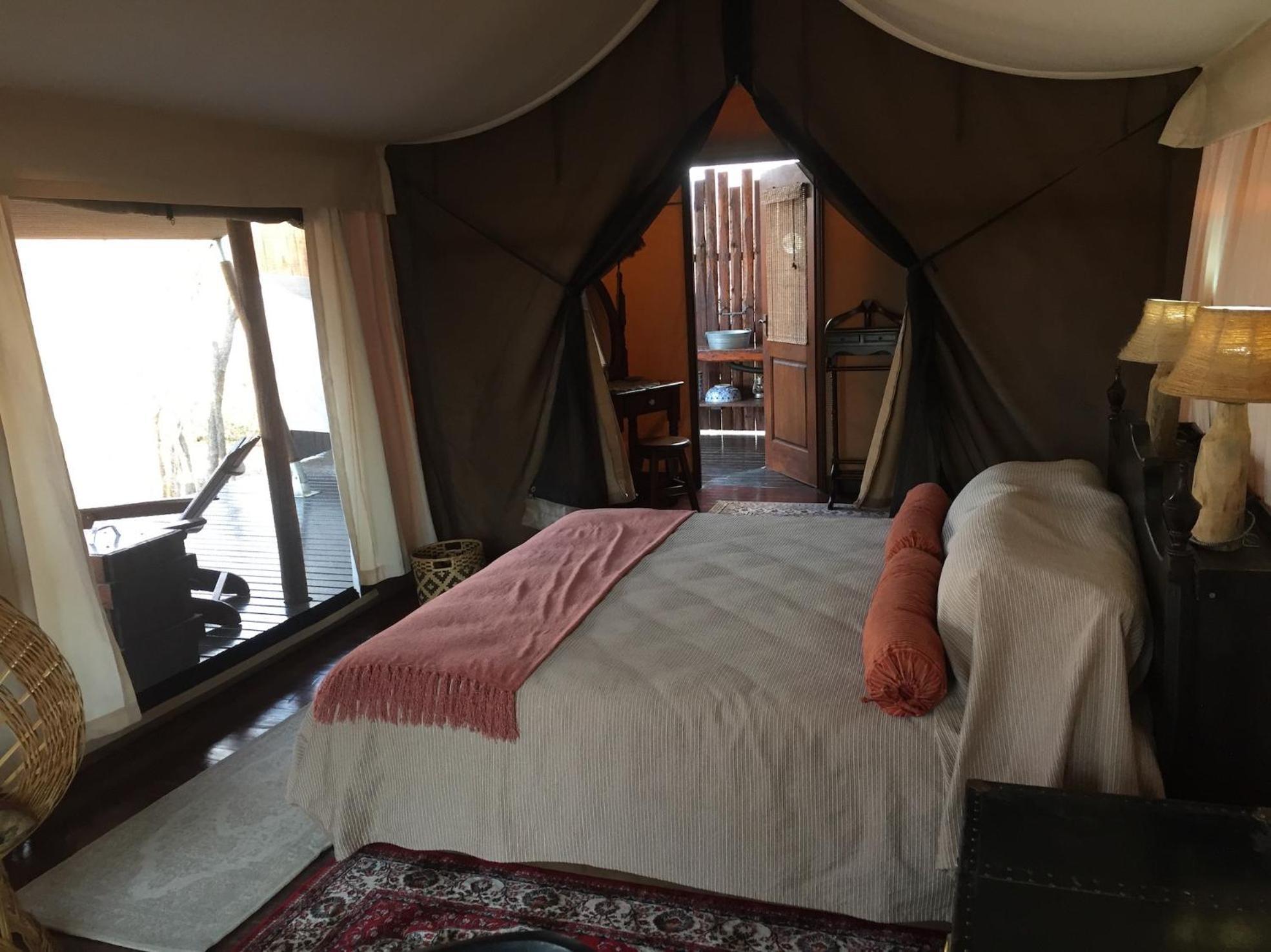 Out In Africa Wildlife Lodge Hammanskraal Zewnętrze zdjęcie
